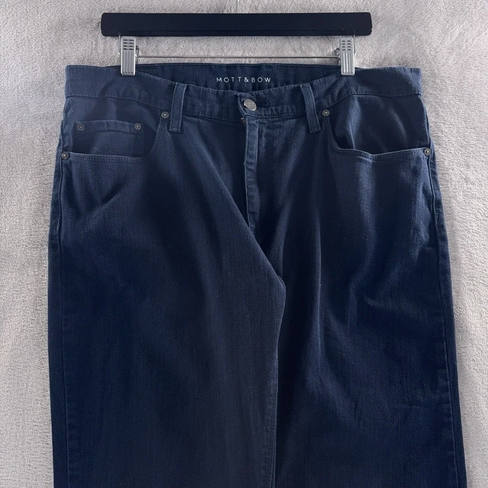Mott & Bow preowned good